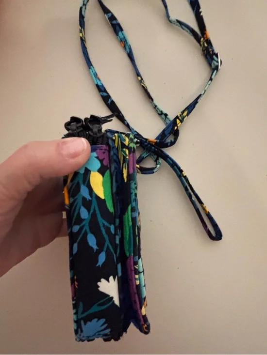 Vera Bradley Teal & Blue Floral Quilted Mini Wristlet Crossbody (Rare Find) - Picture 15 of 16